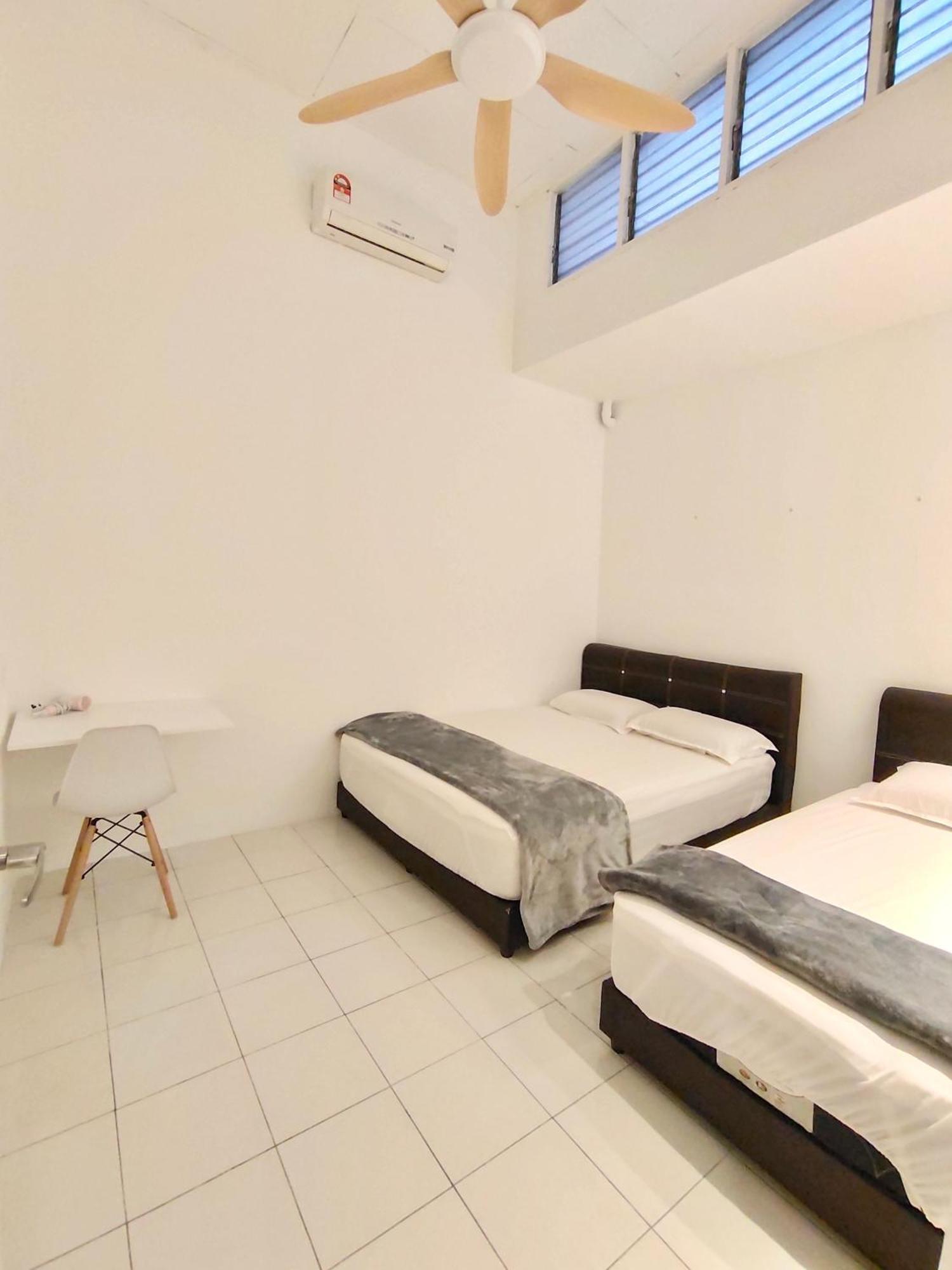 Sakura 1 Homestay Kampar Landed Kültér fotó